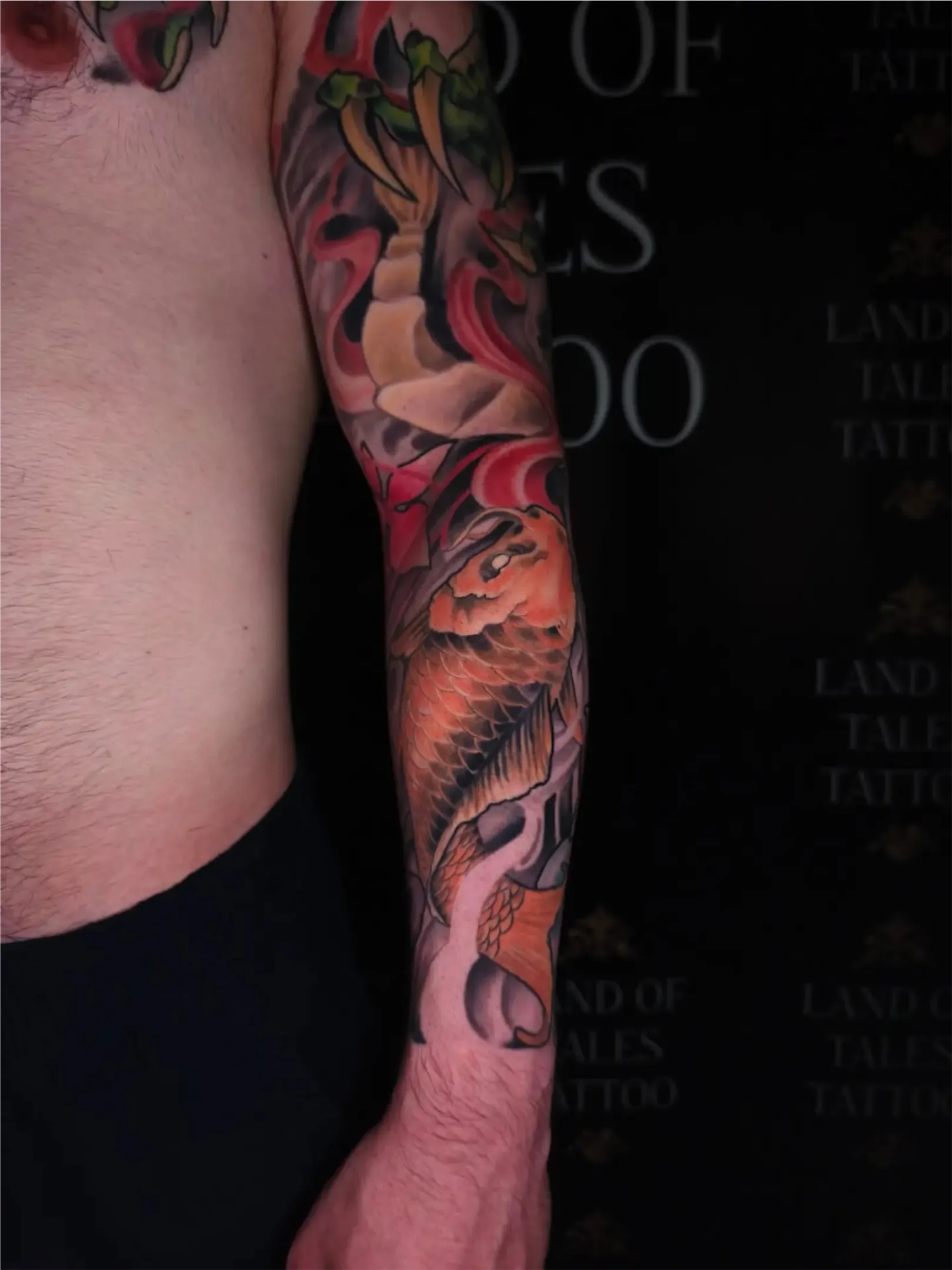 japan-szines-teljes-karos-tetovalas-koi-pecs-kerekes-barnabas